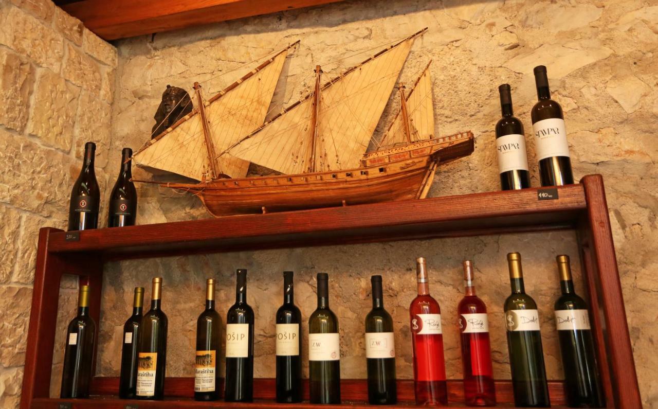 Wine Garden Rooms สกราดิน ภายนอก รูปภาพ